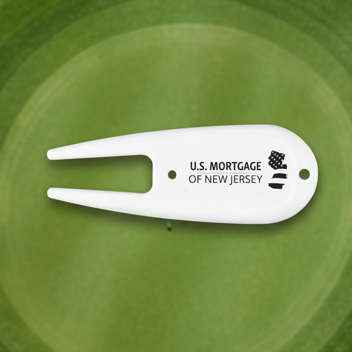 Custom Logo Plastic Golf Divot Fixer - Tournamentshowroom.com