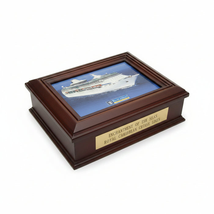 Engraved Keepsake Golf Box-Tournamentshowroom.com